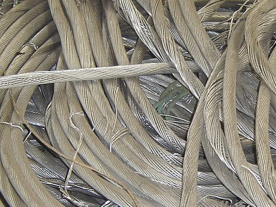 �U�X����5